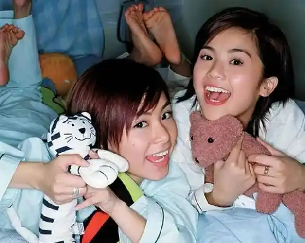 "狠人"阿sa:一婚嫁豪门,甩掉陈伟霆之后,又牵手"百亿太子"_阿娇