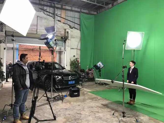 手机银行tvc广告片开始棚内拍摄