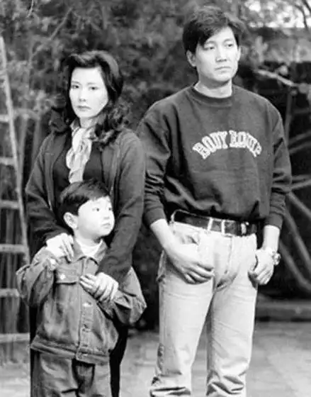 八九十年代里,国内出现了很多优秀的女演员,刘晓庆,潘虹正是当年比较