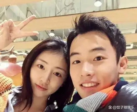 体操女神周捷嫁身高1米58的邹凯今儿女双全的她过得怎样