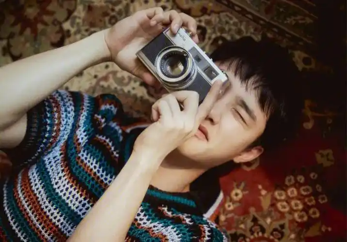 solo歌手都暻秀来啦