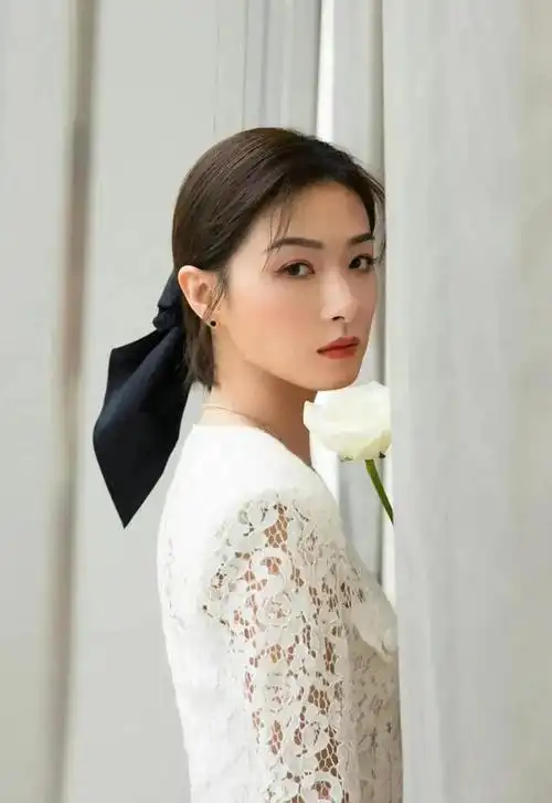 万茜最干净女演员曾多次拒绝行业潜规则今49岁凭演技走红