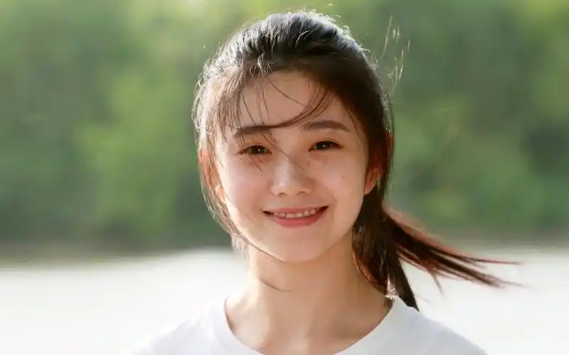 张艺谋新电影女主公开,16岁就成"谋女郎",待播电影资源爆表 明星搭配