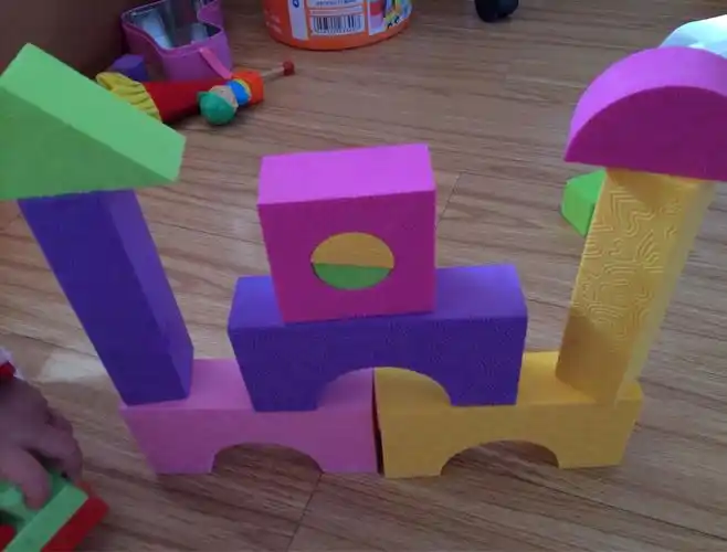 精 【玩具总动员】——软体积木