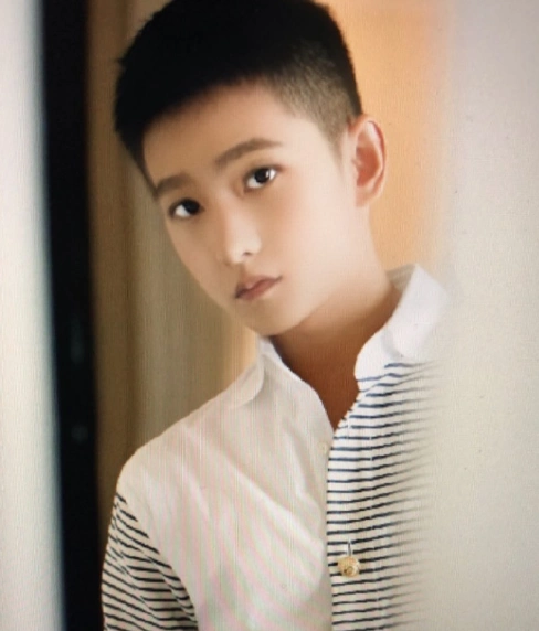 宝宝滤镜下的杨洋也太可爱了,青葱小羊