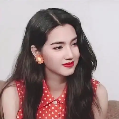 张柏芝69.李丽珍70.曾华倩71.蓝洁瑛72.叶蕴仪73.林青霞74.黎姿75.