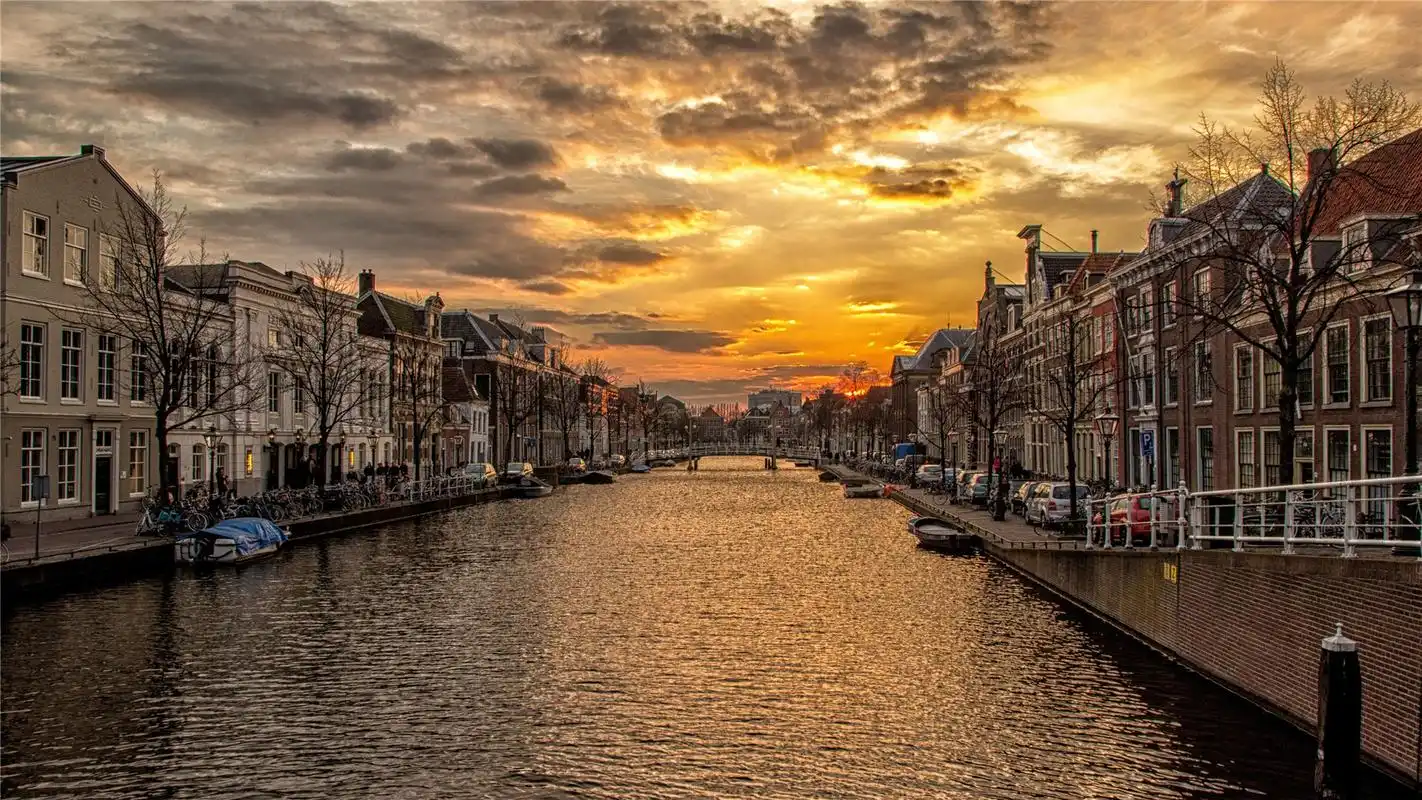 唯美荷兰风景高清桌面壁纸