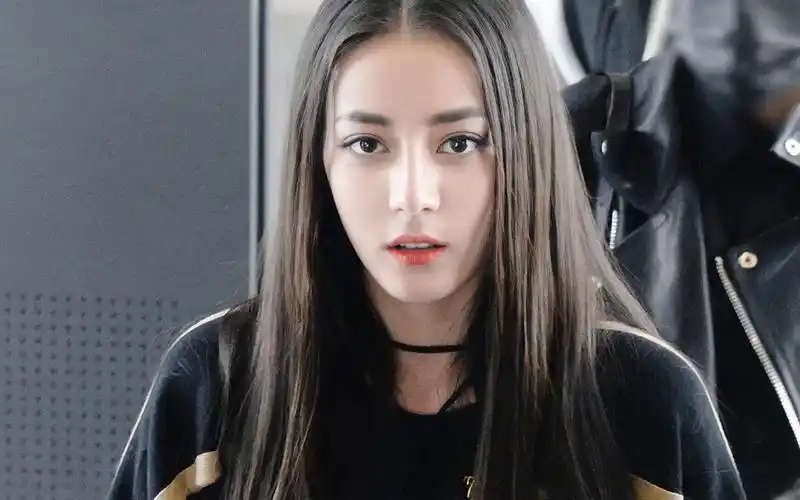 热巴是个宠粉狂魔!啊啊啊神仙颜值 迪丽热巴