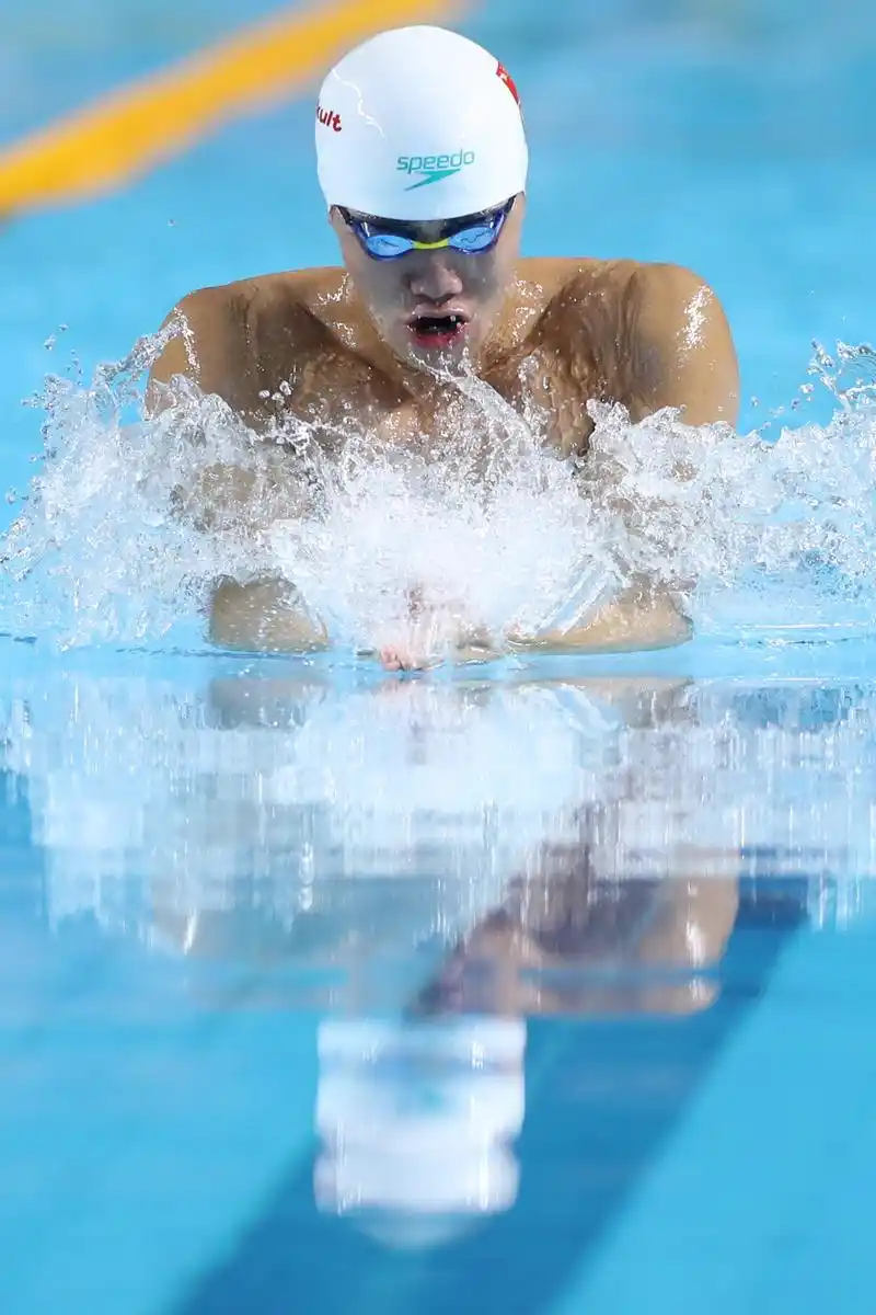 游泳——体校甲组男子200米蛙泳决赛赛况