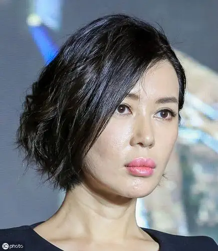 用实力说话的余男"脸部特写",嘴巴好性感