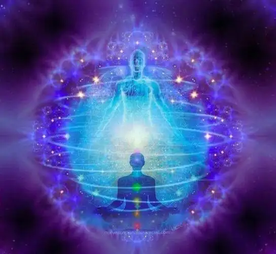 灵性觉醒之旅生命体不是以"物"为中心,而是以"能量"为中心无论是街上