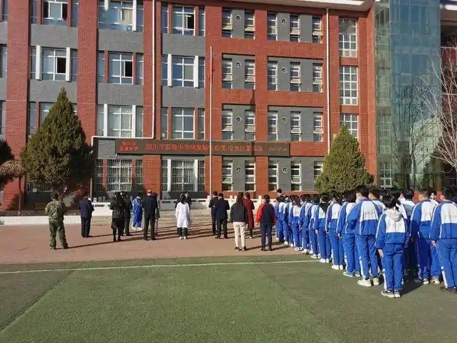 筑牢防控体系提升应急处置能力银川市实验中学突发新冠肺炎疫情应急