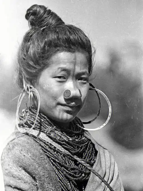 印度大山里的黄种人部落