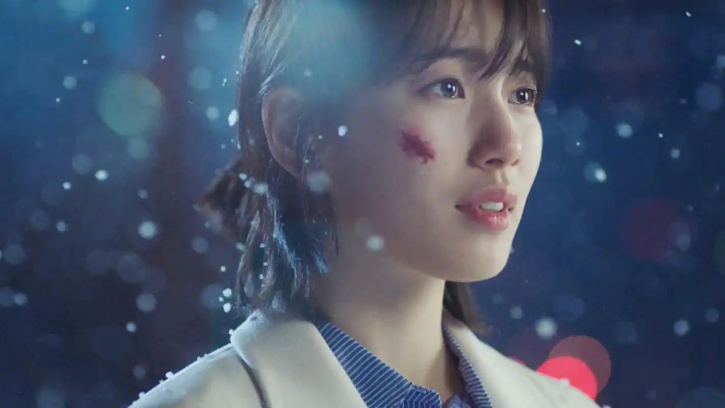 裴秀智《当你沉睡时》高清剧照桌面壁纸