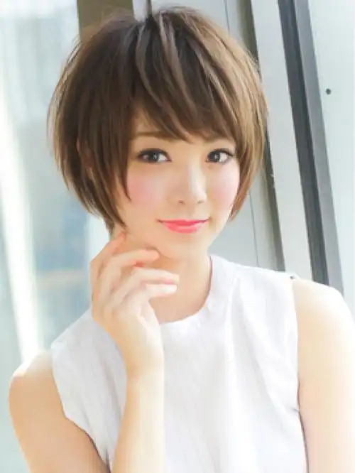50款最受女生欢迎的短发发型!