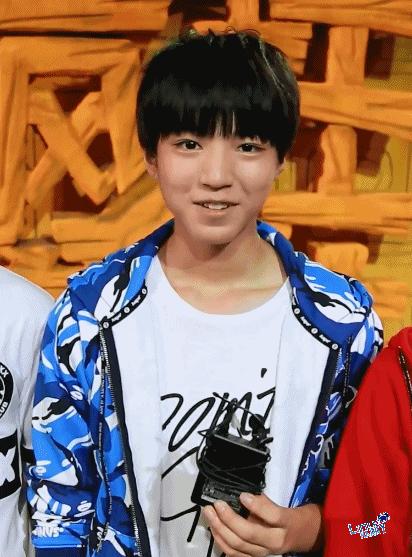 王俊凯gif小鲜肉gif大爆炸gif开心gif