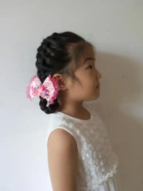 【萌宝发型】双蝎子辫