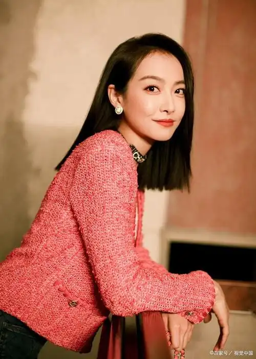 宋茜的美貌不输任何人,看她如何用一件衣服秒杀全场!