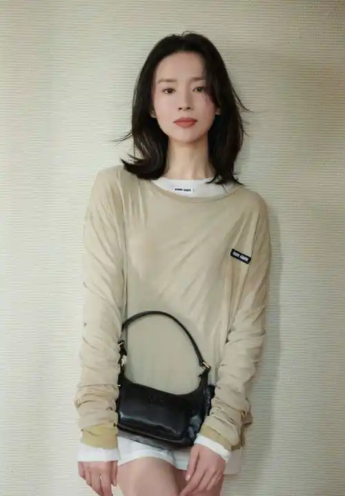 40岁以上的女性,建议大家学学董洁发型.