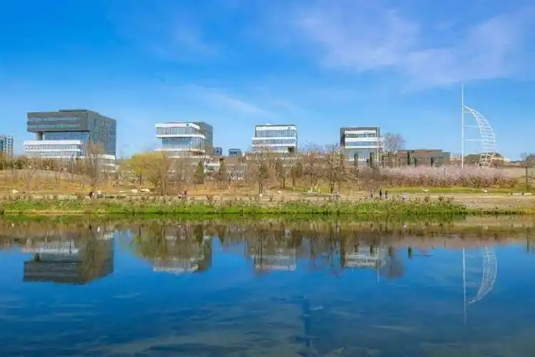 从政府工作报告,看高质量发展的"亦庄机遇"_经开区_产业_建设