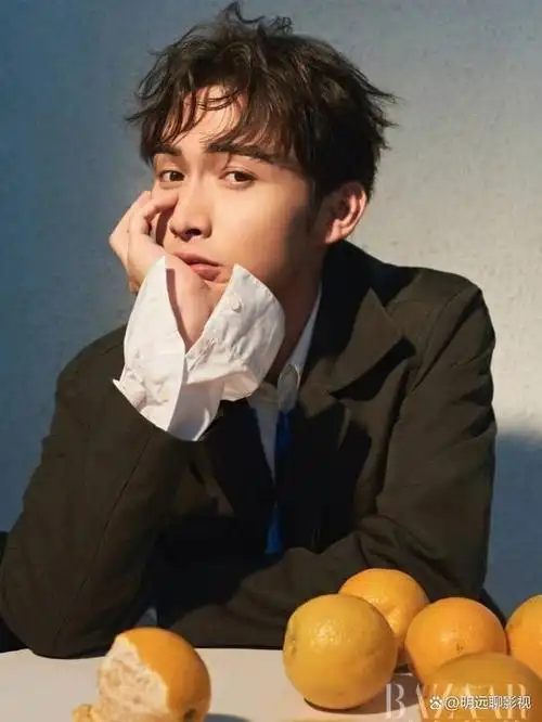 张彬彬拍戏脸颊凹陷,面容憔悴,时隔三年终于演古装剧引期待