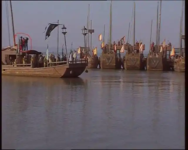 旧版《三国演义》中的穿帮镜头,哪些是你曾忽视的经典