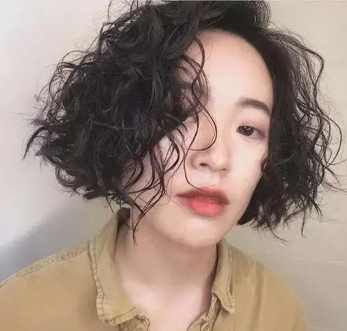 洋气的短发满头烫小卷 - 搜狗图片搜索