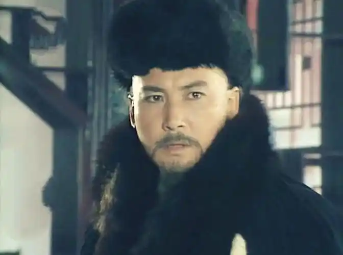 看过多版的雪山飞狐觉得孟飞版最为成功主要是三点原因