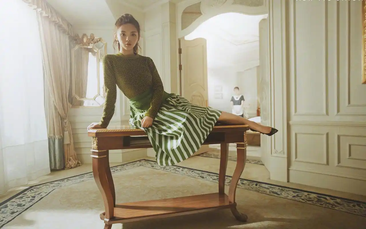 杨超越时尚写真高清图片壁纸