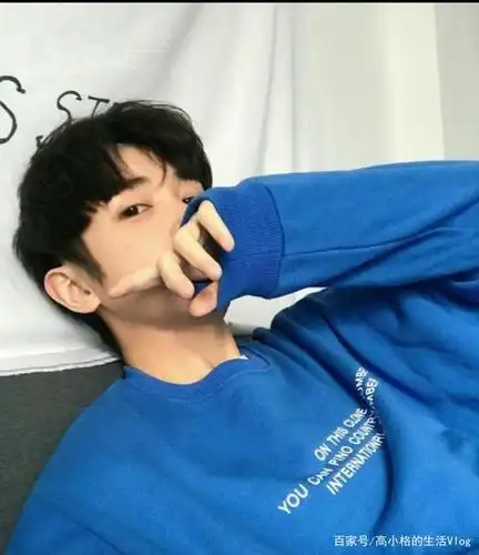 阳光帅气的男生