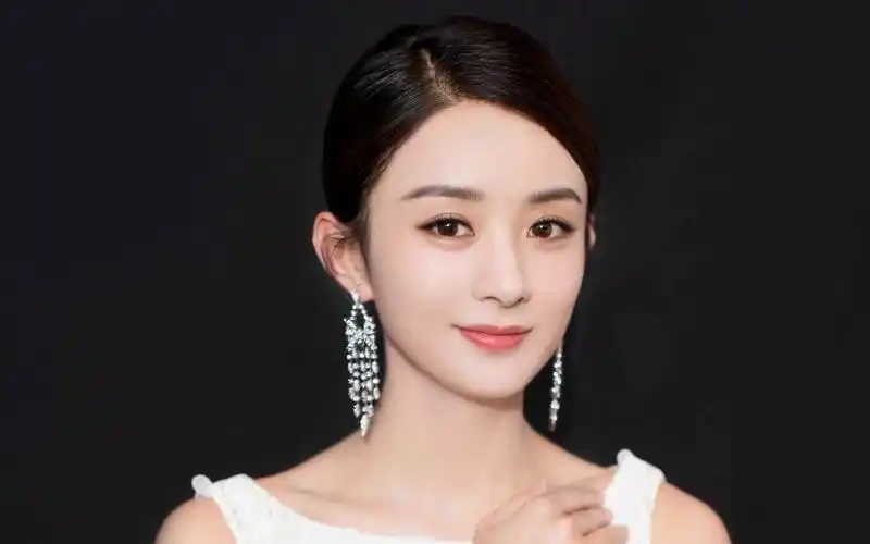 杨洋引起的"妖风",终究还是"刮"到了赵丽颖的身上