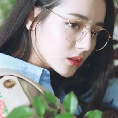 迪丽热巴御姐范霸气头像 - 高清头像 - 潮人个性网