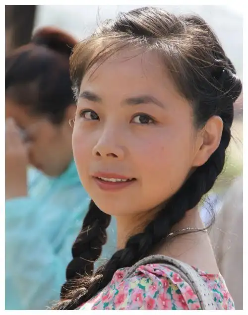 1天前是王二妮的生日祝福的人却寥寥无几过气了