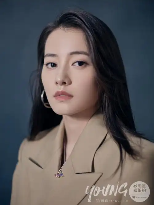 柴碧云优雅知性写真图片34