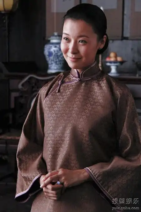 由华谊兄弟天意影视巨资打造的电视剧《圣天门口》目前正在湖北电视台