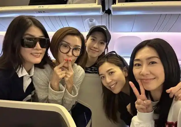 43岁姚子羚要去柬埔寨表演了吗与胡杏儿李施嬅黄智雯同台