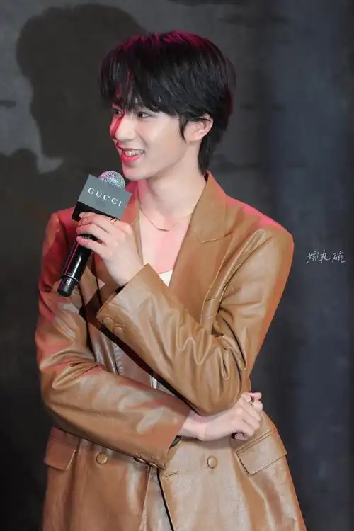 刘耀文无限超越班