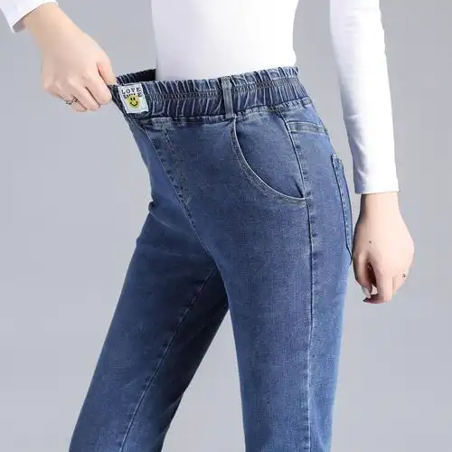 现货2021秋冬显瘦小脚牛仔裤女紧身弹力百搭松紧高腰裤女装潮,女装