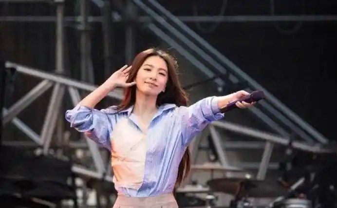 任家萱_音乐_组合