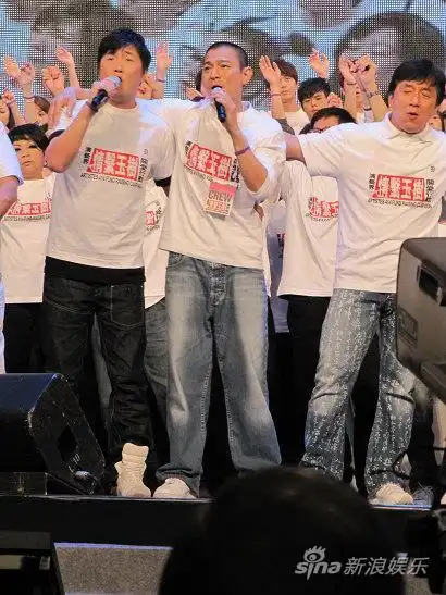 孙楠与刘德华,成龙一起领唱赈灾主题曲孙楠与成龙,周华健合唱《真心