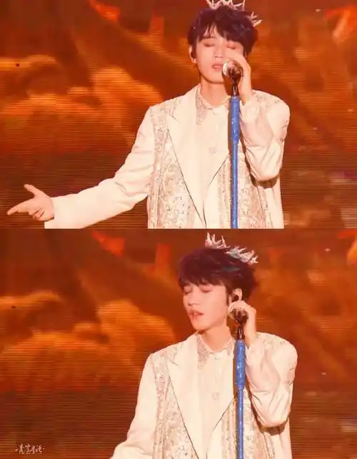王俊凯的这个舞台,没有一帧不美的#tfboys十年之约演唱会