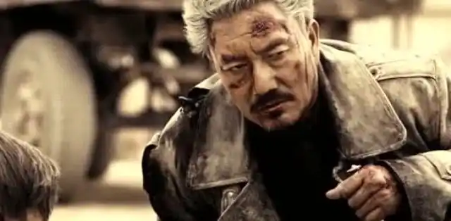 无人区盗猎团伙老大混剪多布杰把这个角色演活了