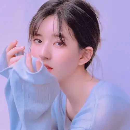 赵露思头像 wb @jisoo_so 自修 拿图标明来… - 堆糖,美图壁纸兴趣