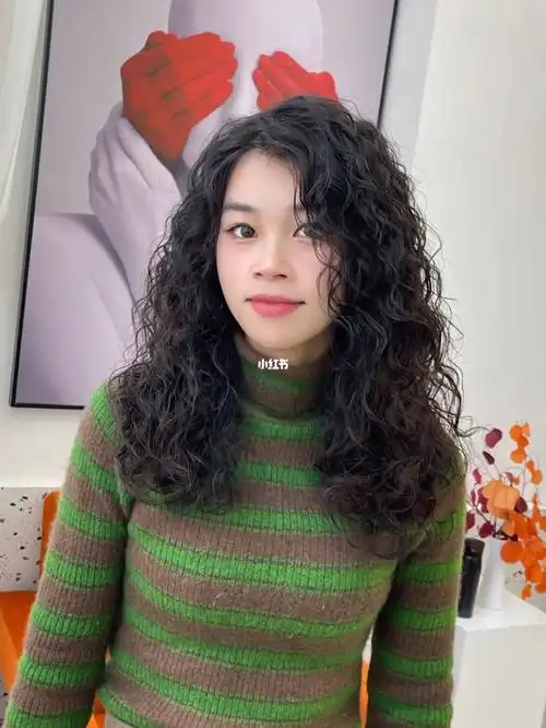 羊毛卷增量版烫发