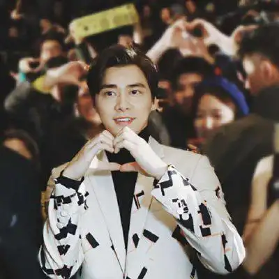 李易峰头像帅气可爱 最新李易峰qq头像大全图片 - 高清头像 - 潮人