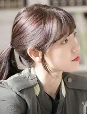 网红刘海发型图片最新款2022最流行的刘海图片