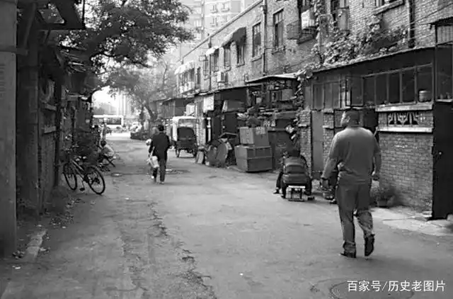 2000年的天津南市老照片