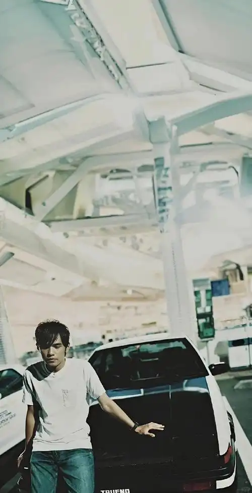 周杰伦cos藤原拓海