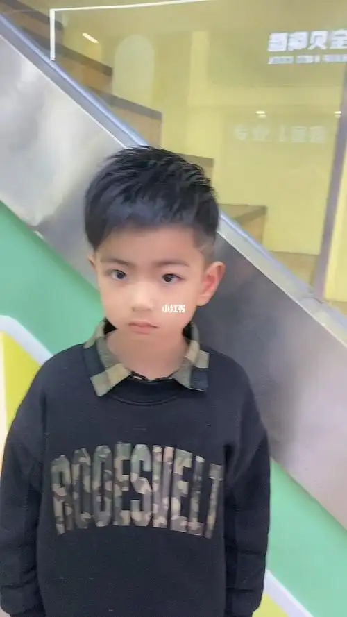 这个夏天宝宝发型可以简简单单的帅气,3岁男孩子发型,3周岁男宝宝发型