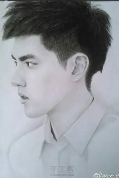 明星素描头像 吴亦凡